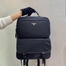 Prada リュック ファブリック ブラック 2VZ049 サイズ:38x30x13cm
