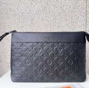LOUIS VUITTON M82545 ポシェット ボヤージュ スープル モノグラムシャドウ サイズ:32x21cm