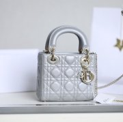 DIOR ラムレザー、レザー、チェーン グレンチェック、刺繍、レター ホワイト、グレー、ゴールド 斜め掛けバッグ、ショルダーバッグ、ハンドバッグ ミニ サイズ:17x15cm