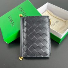 BOTTEGA VENETA BV 806078 ソリスティス 二つ折り財布 14.5x11cm サイズ:14.5x11cm