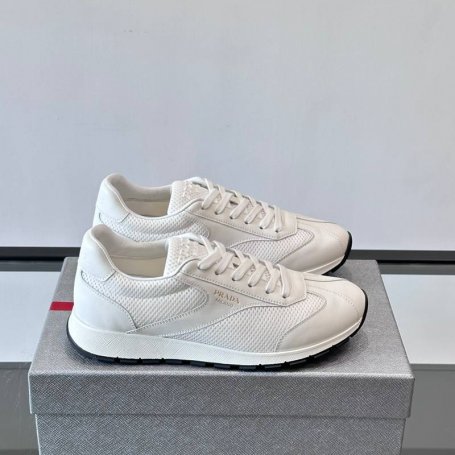 プラダ メンズ スニーカー 39-45