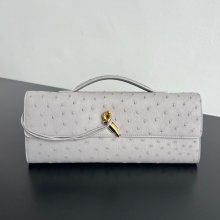 BOTTEGA VENETA BV 805241 アンディアーモ クラッチバッグ ダチョウ革 31x13cm サイズ:31x13cm