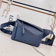LOEWE 062344 小パズル ウエストバッグ サイズ:24x16x10.5cm