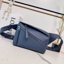 LOEWE 062344 小パズル ウエストバッグ サイズ:24x16x10.5cm