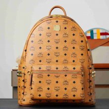 MCM スターク 実撮りコニャック ミディアム クラシックモノグラム コニャック MMKAAVE09CO001 サイズ:41x33.5x15.5cm