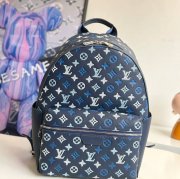 Louis Vuitton ディスカバリー PM リュック モノグラム カラフル M28575 サイズ:40x30x20cm