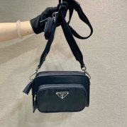 PRADA 2VH172B ショルダー 軟木色 サイズ:18x11.5cm
