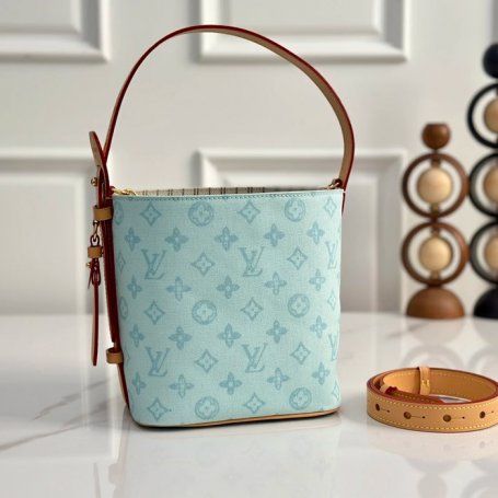 LOUIS VUITTON M27529 牛皮 モノグラム ストライプ ショルダーバッグ ショルダー 18x16x12cm サイズ:18x16x12cm
