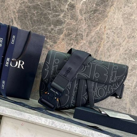DIOR サドルバッグ ディオールグラビティアウトライン サイズ:27x20cm