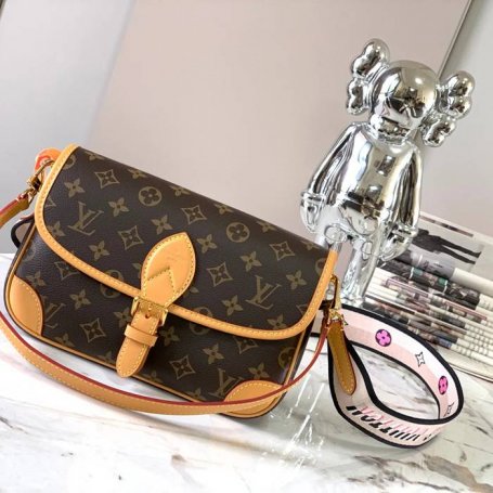 LOUIS VUITTON M45985 本革 斜め掛けバッグ レディース斜め掛け 24x15cm サイズ:24x15cm