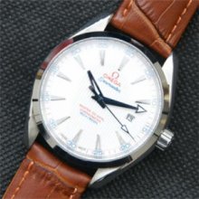 OMEGA シーマスター アクアテラ 自動巻き コピー 評価