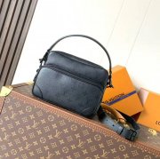 LOUIS VUITTON M26783 中メッセンジャー ニル サイズ:25x17.5x11cm