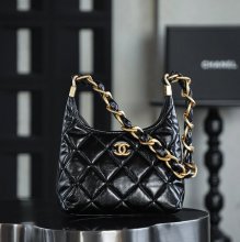 CHANEL ラムレザー ゴールド ショルダーバッグ ヴィンテージ 22.5×19.5×8.5cm サイズ:22.5×19.5×8.5cm