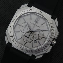 BVLGARI オクト ヴェロチッシモ クロノグラフ