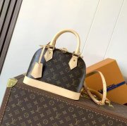 LOUIS VUITTON M46990 牛皮 モノグラム ゴールド 斜め掛けバッグ レディース斜め掛け サイズ:23.5x17.5x11.5cm