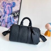 LOUIS VUITTON M20900 牛皮 モノグラム 斜め掛けバッグ レディース斜め掛け 25x15x11cm サイズ:25x15x11cm
