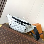 LOUIS VUITTON M25227 ラッシュ ウエストバッグ サイズ:30x15cm