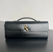 BOTTEGA VENETA BV 741511 クラッチバッグ ワニ紋羊革 31x13cm サイズ:31x13cm