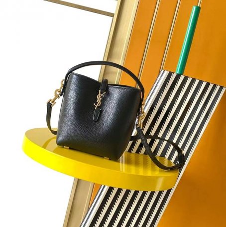 SAINT LAURENT 765870 カーフレザー、カーフ ゴールド 斜め掛けバッグ、バケツバッグ ミニ、クラシック 15x13cm サイズ:15x13cm
