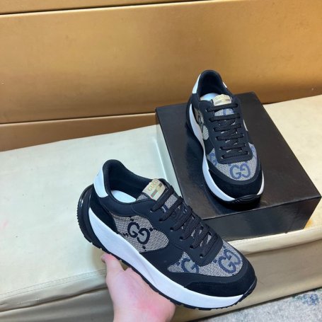 グッチ メンズ スニーカー 38-44