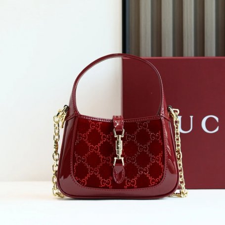 GUCCI 836684 カーフレザー、ラムレザー 斜め掛けバッグ、チェーンバッグ 19x13cm サイズ:19x13x3cm