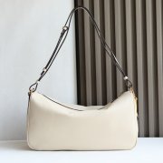 GUCCI 862530 カーフレザー、レザー ショルダーバッグ 馬銜 38cm サイズ:8X20X15cm