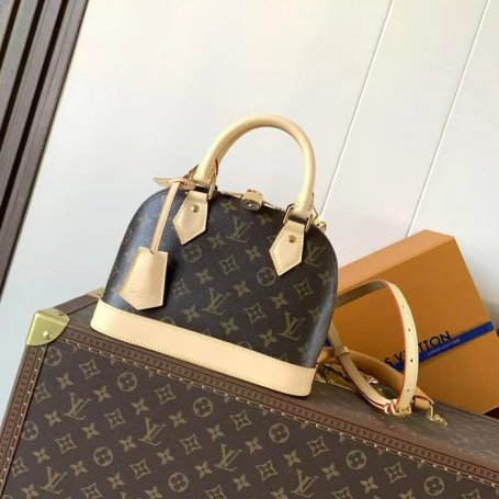 LOUIS VUITTON M46990 牛皮 モノグラム ゴールド 斜め掛けバッグ レディース斜め掛け サイズ:23.5x17.5x11.5cm