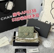 CHANEL 0238 SS19 チェーン付きカードケース カヴィア粒革 サイズ:12.5x8.5x2.5cm