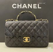 CHANEL カーフレザー 荔枝紋 ブラック クラシック 小 22.5×13.5×6cm サイズ:22.5×13.5×6cm