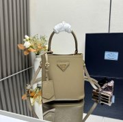 PRADA 1BA217 レザー ゴールド、プリント 斜め掛けバッグ、ショルダーバッグ、バケツバッグ クラシック、ミニ 18x17x10cm サイズ:18x17x10cm