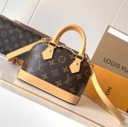 LOUIS VUITTON M82717 キャンバス クラシック 斜め掛けバッグ レディース斜め掛け サイズ:18.0x12.0x8.0cm