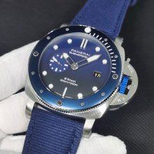 PANERAI PAM01289 サブマーシブル クアランタクアトロ ESteel ブルー 2024新品