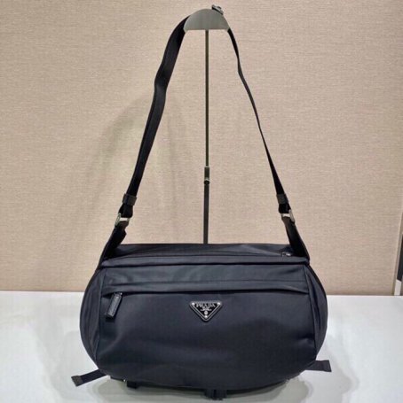 PRADA 2VH991A メッセンジャー サイズ:32x18x16cm