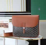 GOYARD クルシエメッセンジャー 棕 サイズ:32x25cm