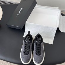 【CHANEL】25Cスニーカーレディース