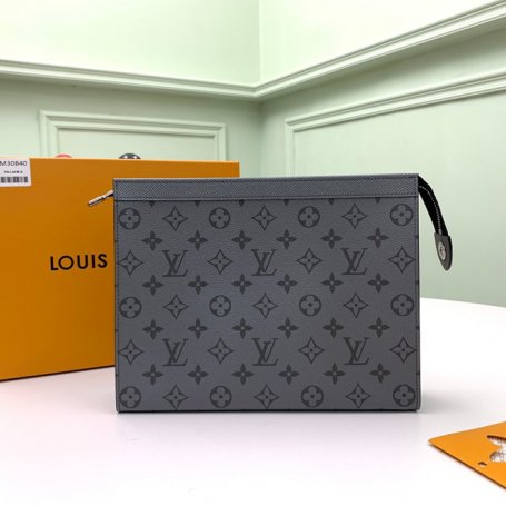 LOUIS VUITTON M30840 ポシェット ボヤージュ タイガラマ サイズ:27x21cm