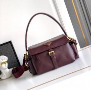 PRADA 1BD394 ラムレザー、レザー ゴールド 斜め掛けバッグ、ショルダーバッグ、ハンドバッグ クラシック 30x14x10cm サイズ:30x14x10cm