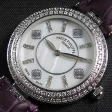 PATEK PHILIPPE カラトラバ クォーツ搭載 精巧仕上げ