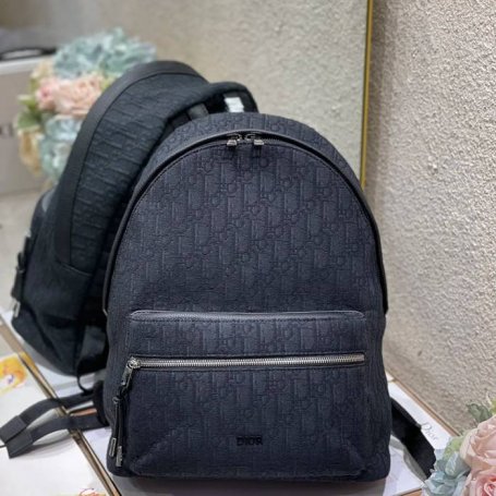 Dior オブリーク リュック オールレザー ブラック 212 サイズ:42x30x15cm