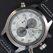 IWC パイロット クロノ スピットファイア クォーツ搭載