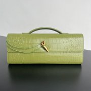 BOTTEGA VENETA BV 741511 クラッチバッグ ワニ紋羊革 31x13cm サイズ:31x13cm