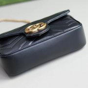GUCCI 806017 斜め掛けバッグ、ショルダーバッグ、ハンドバッグ GG 21x12cm サイズ:21x12cm