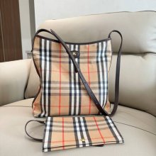BURBERRY 2261 カーフスキン チェック ショルダーバッグ クラシックチェック 31x28x12cm サイズ:31x28x12cm