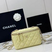 CHANEL AP1341 カーフレザー プレス ゴールド 斜め掛けバッグ 春夏 最高級品 17×9.5×8cm サイズ:17×9.5×8cm
