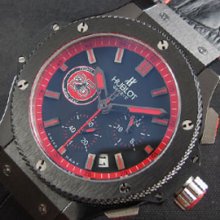 HUBLOT ビッグバン クォーツ搭載 精巧設計