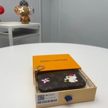 LOUIS VUITTON M12217 ポシェット クレ キャンディファクトリー サイズ:12x7x1.5cm