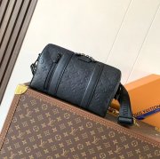 LOUIS VUITTON M26750 パターントラベルバッグ キープオール サイズ:27x17x13cm