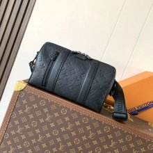LOUIS VUITTON M26750 パターントラベルバッグ キープオール サイズ:27x17x13cm