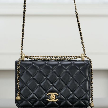 CHANEL カーフレザー ブラック×ゴールド チェーンバッグ ヴィンテージ 19×12×3.5cm サイズ:19×12×3.5cm