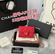 CHANEL 0238 SS19 チェーン付きカードケース カヴィア粒革 サイズ:12.5x8.5x2.5cm
